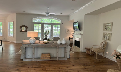 Entry to Living Room 